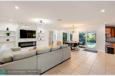 3672 NW 17th Ter, Oakland Park, FL 33309 - Photo 17