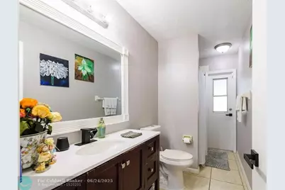 1181 SW Goodman Ave, Port Saint Lucie, FL 34953 - Photo 17