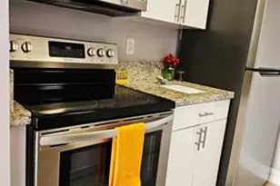 2000 NE 135th St, North Miami, FL 33181 - Photo 5