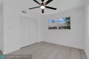4017 NE 18th Ave, Oakland Park, FL 33334 - Photo 17