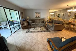 4401 NW 41st St, Lauderdale Lakes, FL 33319 - Photo 5