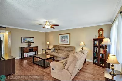 3322  Cynthia Ln, Unit #112, Lake Worth Beach, FL 33461 - Photo 11