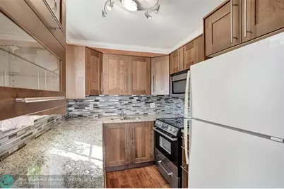 3322  Cynthia Ln, Unit #112, Lake Worth Beach, FL 33461 - Photo 5