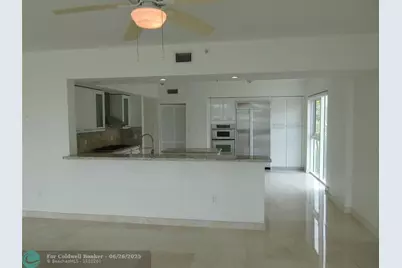 45  Hendricks Isle, Unit #301, Fort Lauderdale, FL 33301 - Photo 15