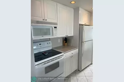 101  Briny Ave, Unit #2402, Pompano Beach, FL 33062 - Photo 9