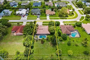 1440 Chapparel Way, Wellington, FL 33414 - Photo 43