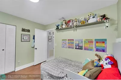 7542 NW 3rd St, Plantation, FL 33317 - Photo 23