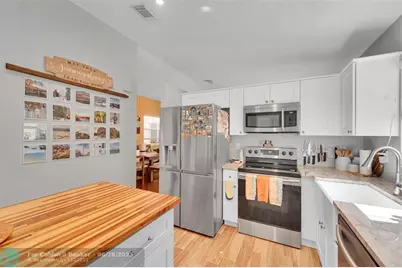 7542 NW 3rd St, Plantation, FL 33317 - Photo 11