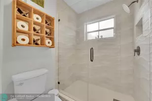 7542 NW 3rd St, Plantation, FL 33317 - Photo 21