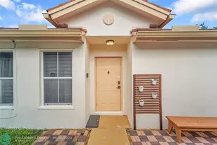 7542 NW 3rd St, Plantation, FL 33317 - Photo 3