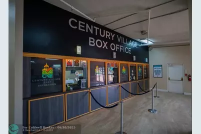 105  Oakridge I, Unit #105, Deerfield Beach, FL 33442 - Photo 27