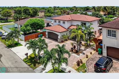 18203 SW 152nd Pl, Miami, FL 33187 - Photo 5