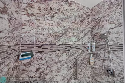 18203 SW 152nd Pl, Miami, FL 33187 - Photo 31