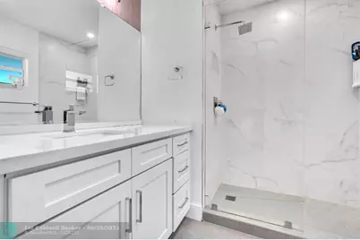 5421 N 36th Ct, Hollywood, FL 33021 - Photo 21