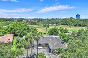 5421 N 36th Ct, Hollywood, FL 33021 - Photo 9