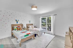 5421 N 36th Ct, Hollywood, FL 33021 - Photo 13