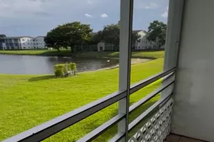 568 Fanshaw N, Boca Raton, FL 33434 - Photo 5