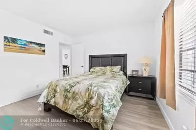 120  Cypress Club Dr, Unit #215, Pompano Beach, FL 33060 - Photo 9