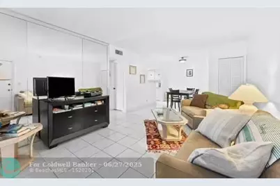 120  Cypress Club Dr, Unit #215, Pompano Beach, FL 33060 - Photo 3