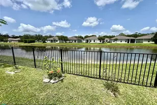 5255 Oakland Lake Cir, Fort Pierce, FL 34951 - Photo 29
