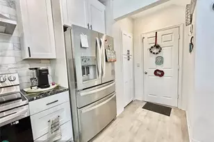 5255 Oakland Lake Cir, Fort Pierce, FL 34951 - Photo 13