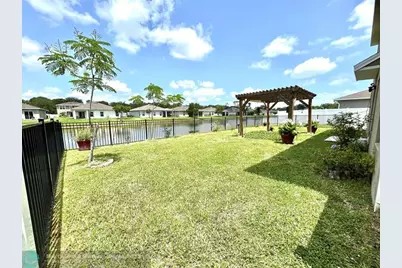 5255  Oakland Lake Circle, Fort Pierce, FL 34951 - Photo 31