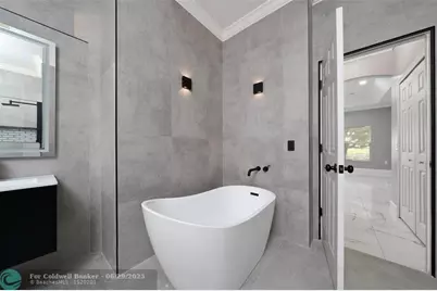 1950  Windward Oaks Ct, Kissimmee, FL 34746 - Photo 29