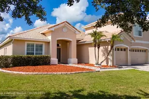 1950 Windward Oaks Ct, Kissimmee, FL 34746 - Photo 3