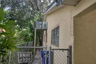 6111 SW 32nd St, Miramar, FL 33023 - Photo 13