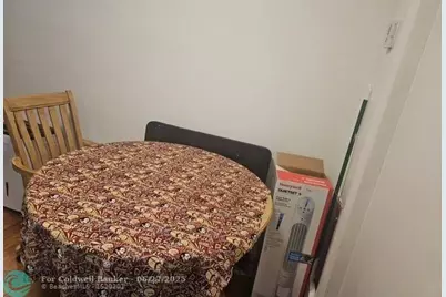 2404 NE 33rd Ave, Unit #12, Fort Lauderdale, FL 33305 - Photo 7