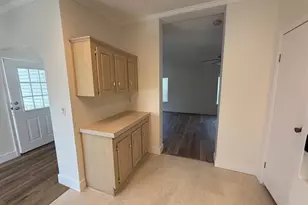 8648 SW 16th Pl, Davie, FL 33324 - Photo 3