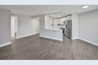 5851 E Camino Del Sol, Unit #305, Boca Raton, FL 33433 - Photo 9