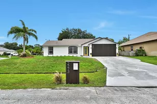 2273 SW Phyllis Ln, Port Saint Lucie, FL 34953 - Photo 3