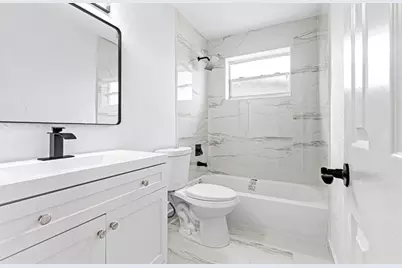 6540 SW 8th St, North Lauderdale, FL 33068 - Photo 9