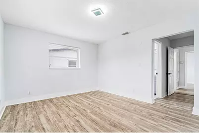 6540 SW 8th St, North Lauderdale, FL 33068 - Photo 13