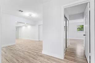 6540 SW 8th St, North Lauderdale, FL 33068 - Photo 7