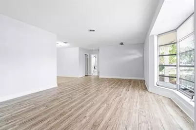 6540 SW 8th St, North Lauderdale, FL 33068 - Photo 17