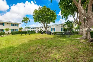 1821 NE 62nd St, Fort Lauderdale, FL 33308 - Photo 15