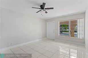 697 Ipswich St, Boca Raton, FL 33487 - Photo 5