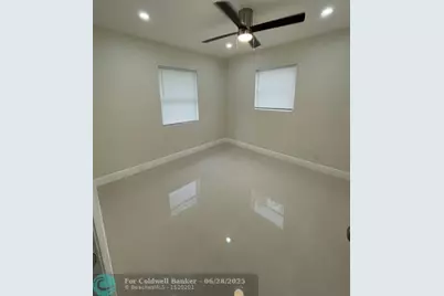 1809 NW 13th Ct, Fort Lauderdale, FL 33311 - Photo 11
