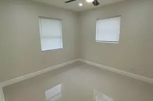 1809 NW 13th Ct, Fort Lauderdale, FL 33311 - Photo 11