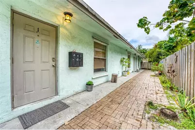 1208 SW 2nd Ct, Fort Lauderdale, FL 33312 - Photo 1
