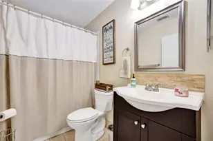 895 SW 180th Terrace, Pembroke Pines, FL 33029 - Photo 29