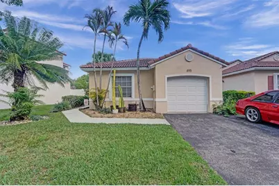 895 SW 180th Ter, Pembroke Pines, FL 33029 - Photo 1