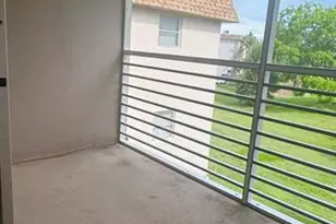 2491 SW 82, Davie, FL 33317 - Photo 7