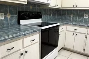 2491 SW 82, Davie, FL 33317 - Photo 5