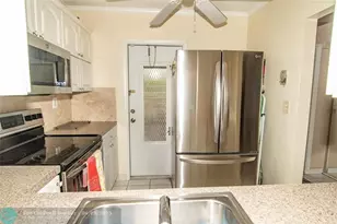 5003 NW 35th St, Lauderdale Lakes, FL 33319 - Photo 7