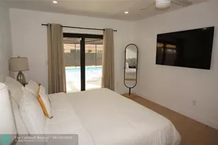 9220 SW 56th St, Miami, FL 33165 - Photo 13