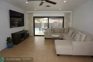 9220 SW 56th St, Miami, FL 33165 - Photo 5