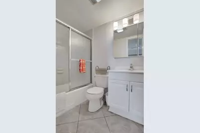 105 NE 19th Ave, Unit #452, Deerfield Beach, FL 33441 - Photo 17